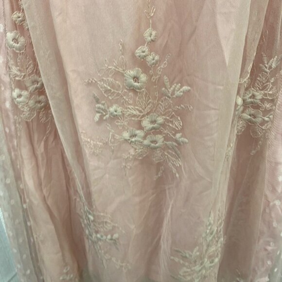 Elegant Lace Pink Blush V Neck Maxi Dress by Umgee Size 6 NWT - Picture 4 of 16